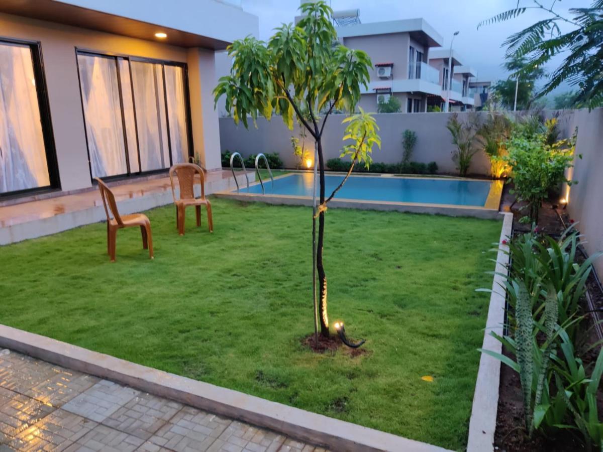 Casa Del Capitan-2Bhk With Private Pool & Lawn. Villa Karjat Buitenkant foto